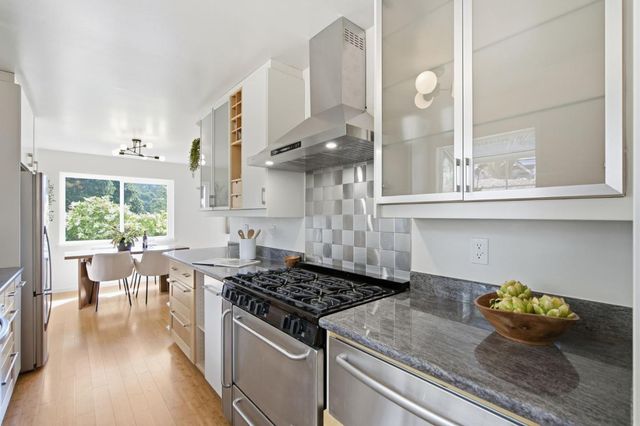 3 Garden Lane, San Carlos, CA 94070