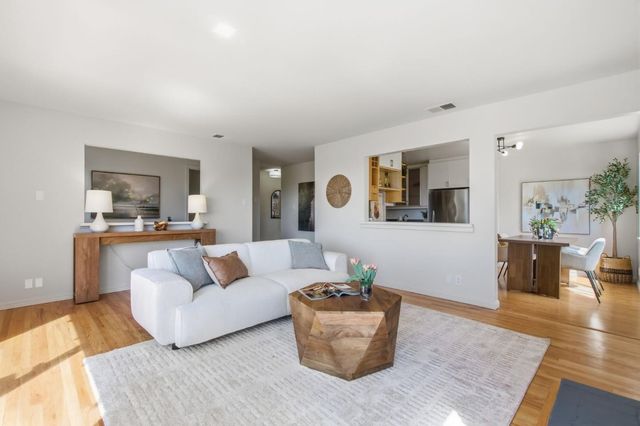 3 Garden Lane, San Carlos, CA 94070