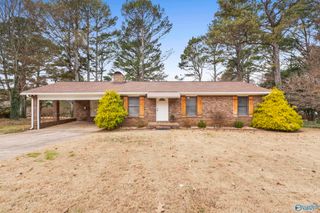 112 NE Jacque Jim Drive, Huntsville, AL 35810