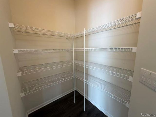 19050 Denali Circle, Northville, MI 48168