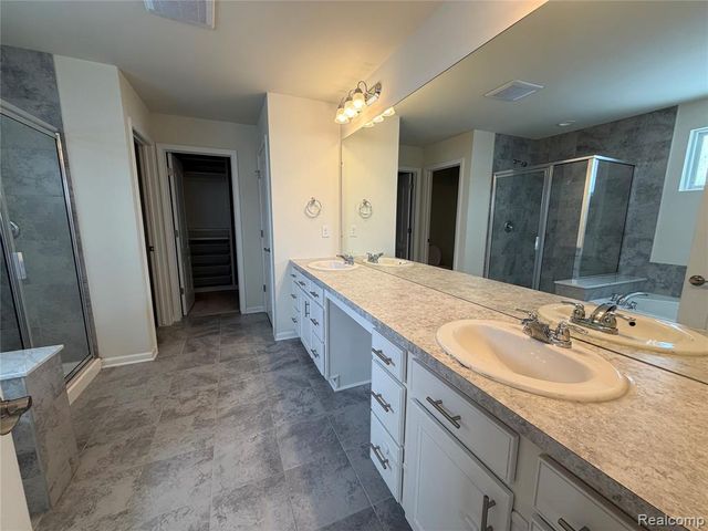 19050 Denali Circle, Northville, MI 48168