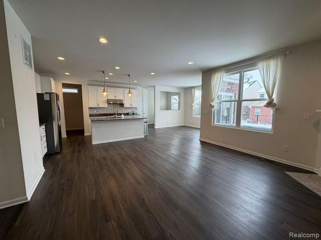 19050 Denali Circle, Northville, MI 48168