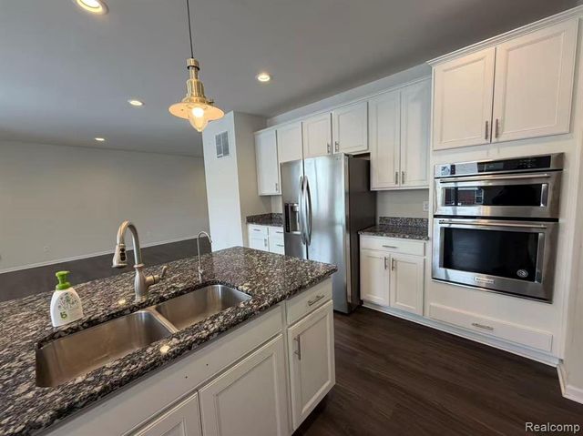 19050 Denali Circle, Northville, MI 48168