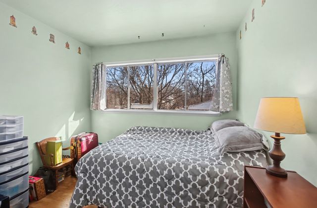 5611 Washington Street, Downers Grove, IL 60516