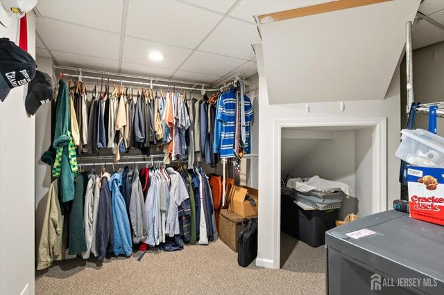 28 Terrier Place, South Brunswick, NJ 08824