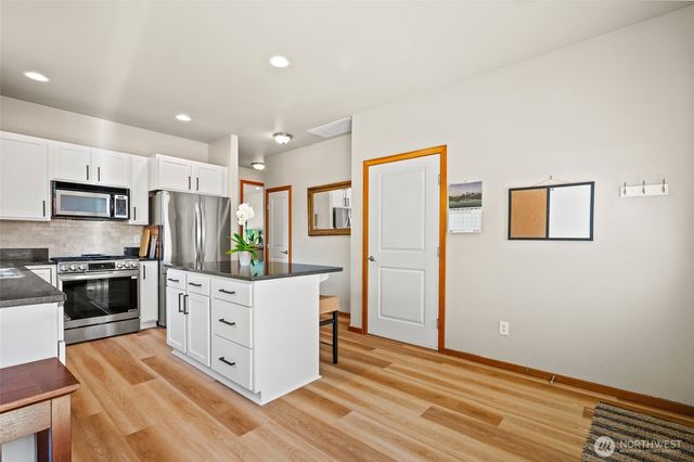 6212 Malloy Avenue, Ferndale, WA 98248