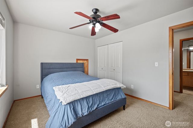 6212 Malloy Avenue, Ferndale, WA 98248