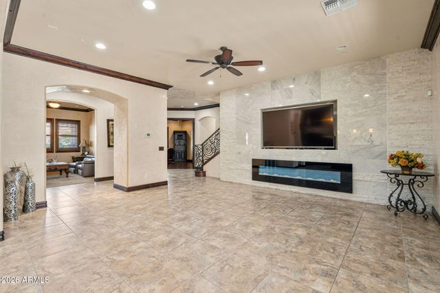 2822 E CONSTANCE Way, Phoenix, AZ 85042