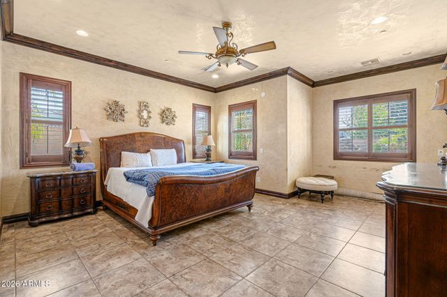 2822 E CONSTANCE Way, Phoenix, AZ 85042