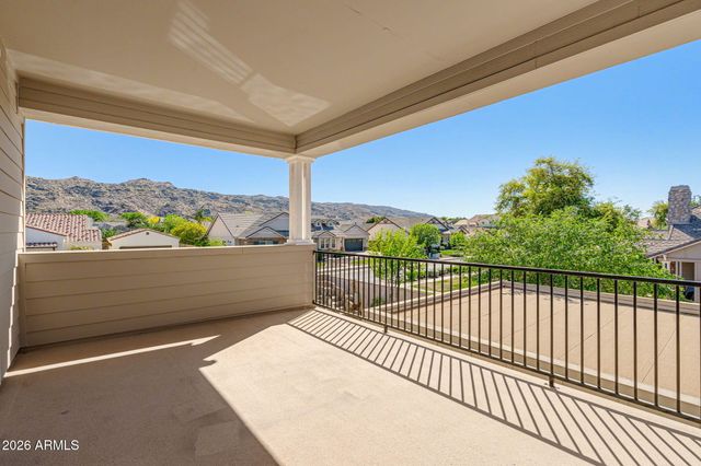 2822 E CONSTANCE Way, Phoenix, AZ 85042