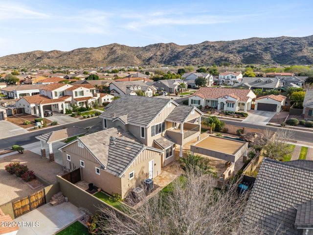 2822 E CONSTANCE Way, Phoenix, AZ 85042