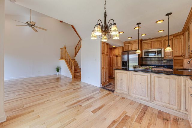 456 Harmony Drive, Wheeling, IL 60090