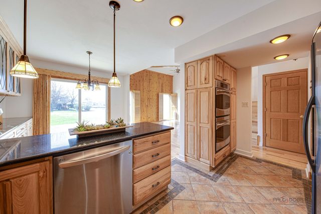 456 Harmony Drive, Wheeling, IL 60090