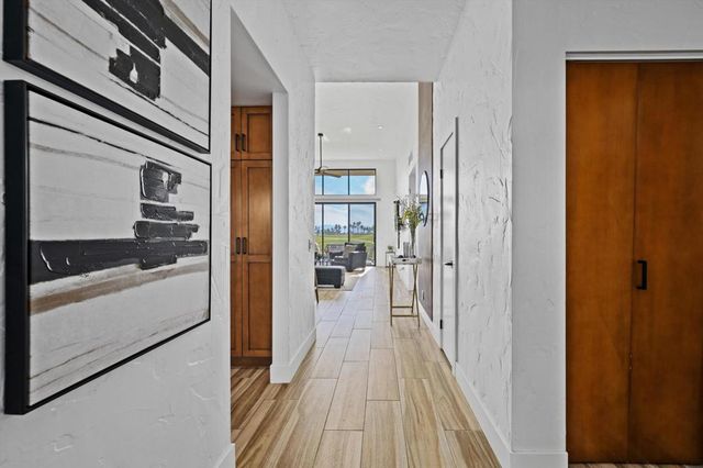 55184 Oak Tree A11, La Quinta, CA 92253