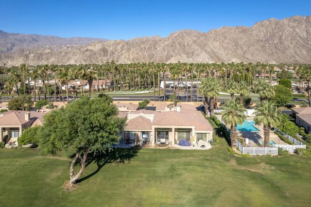 55184 Oak Tree A11, La Quinta, CA 92253