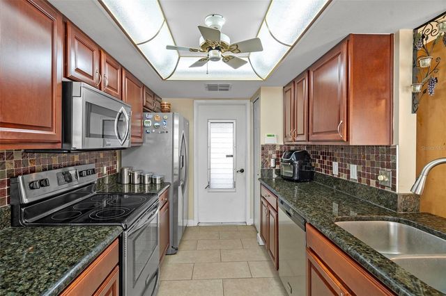 4808 VESPER COURT 34, New Port Richey, FL 34655