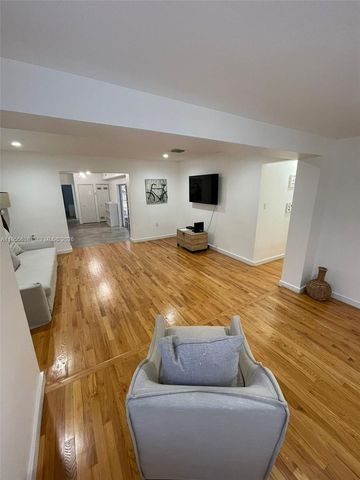 2375 NE 185th Street, Miami, FL 33180