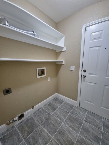 1524 High Pointe Lane, Cedar Hill, TX 75104