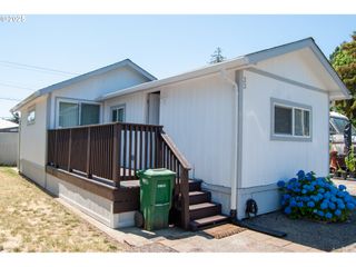 10901 Se POWELL Blvd 33, Portland, OR 97266