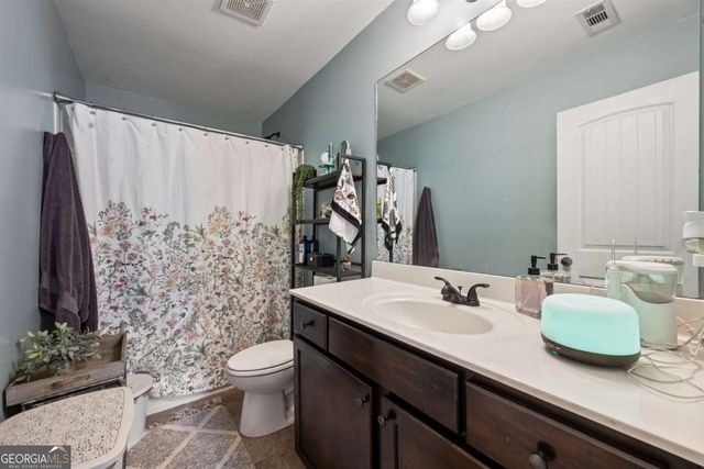 555 Evergreen Way, Jefferson, GA 30549