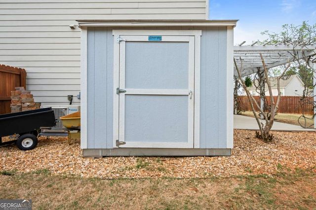 555 Evergreen Way, Jefferson, GA 30549