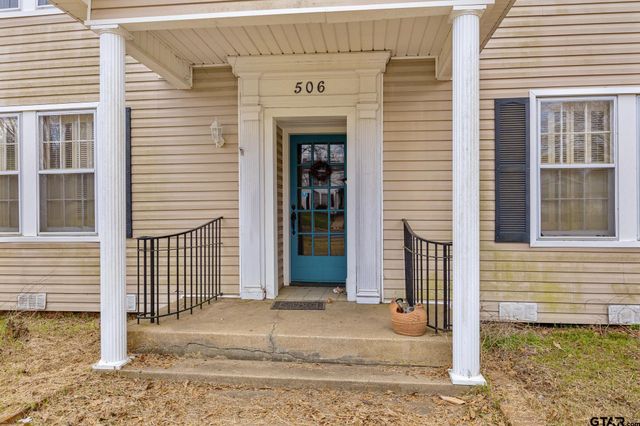 506 E Bryant Street, Troup, TX 75789