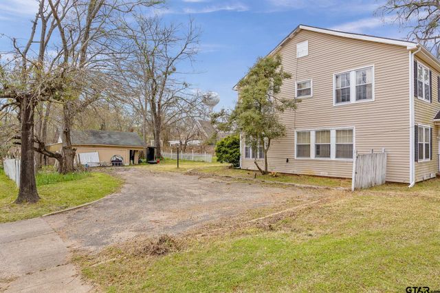 506 E Bryant Street, Troup, TX 75789