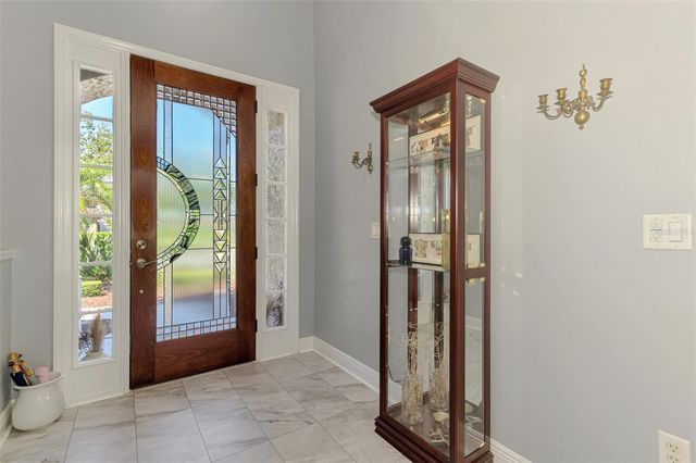 107 WAYFOREST DRIVE, Venice, FL 34292