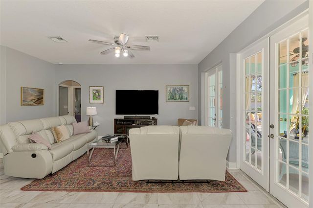 107 WAYFOREST DRIVE, Venice, FL 34292