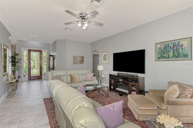 107 WAYFOREST DRIVE, Venice, FL 34292