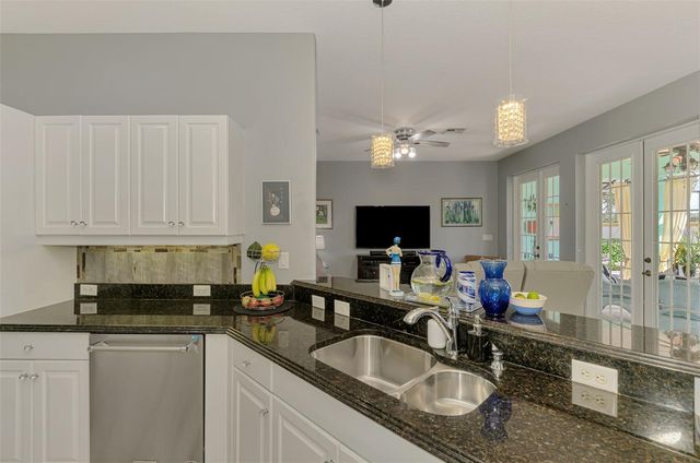 107 WAYFOREST DRIVE, Venice, FL 34292