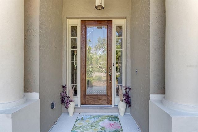 107 WAYFOREST DRIVE, Venice, FL 34292