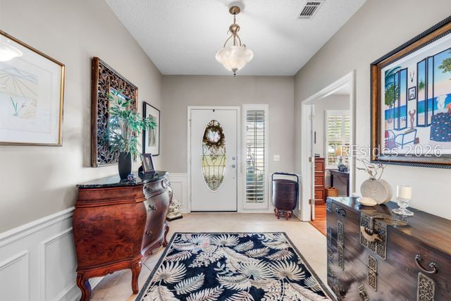 19 Landmark Ln, Bluffton, SC 29909