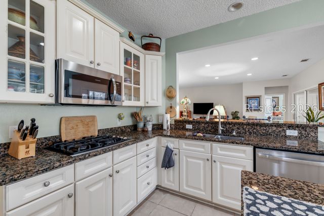 19 Landmark Ln, Bluffton, SC 29909