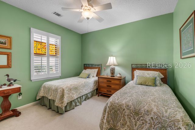 19 Landmark Ln, Bluffton, SC 29909