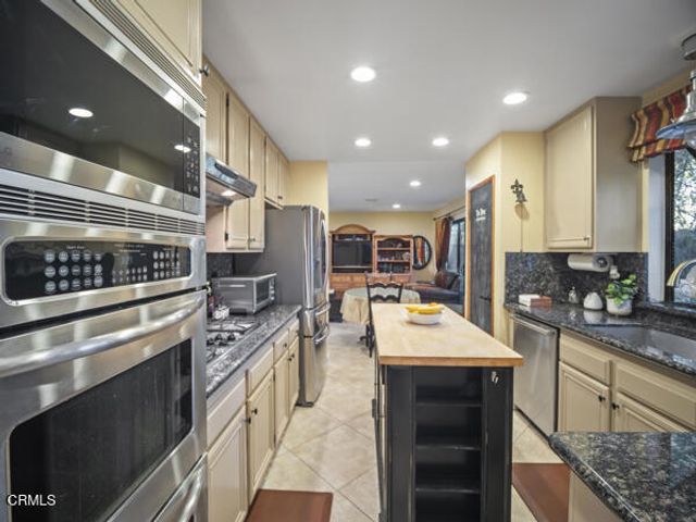 102 San Nicolas Circle, Port Hueneme, CA 93041