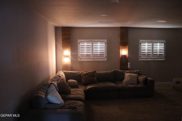 5409 Edmonton Avenue, El Paso, TX 79924