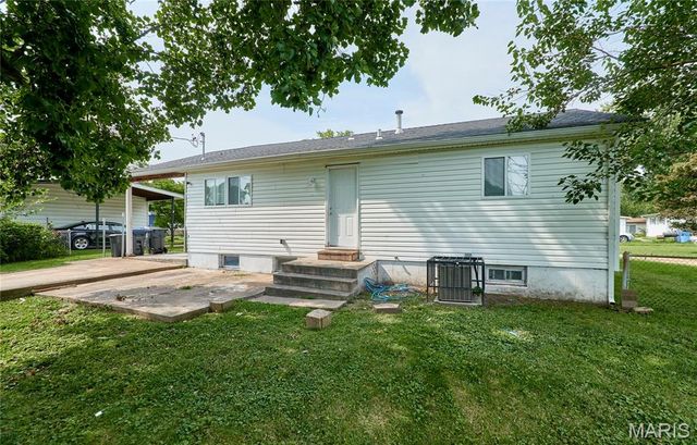 1915 Curtis Court, St Louis, MO 63031