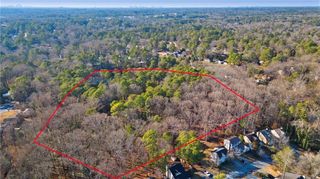 550 S Rays Road, Stone Mountain, GA 30083