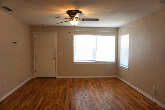 502 GLENDALE STREET, Burkburnett, TX 76354