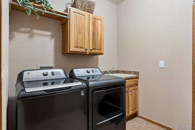 915 Tarpan Place, Castle Rock, CO 80104
