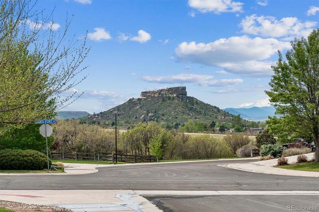 915 Tarpan Place, Castle Rock, CO 80104