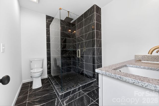 402 Pine Grove Avenue, Cherryville, NC 28021