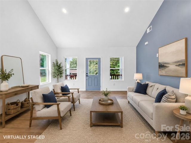 402 Pine Grove Avenue, Cherryville, NC 28021