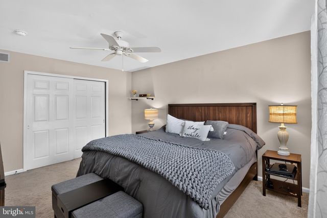 999 KENSINGTON DR, Eastampton, NJ 08060
