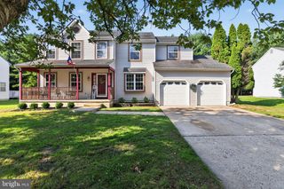 999 KENSINGTON DR, Eastampton, NJ 08060