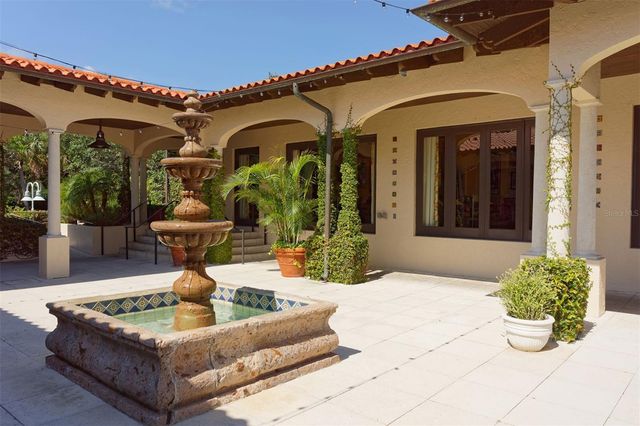 2000 HARBOURSIDE DRIVE 1501, Longboat Key, FL 34228