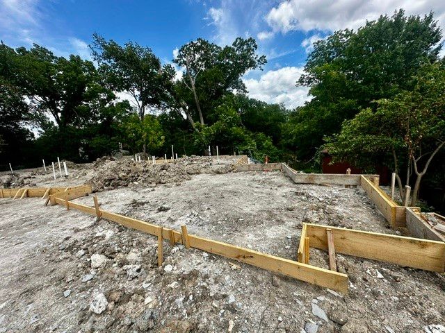 17410 Dowell Circle, Dallas, TX 75252