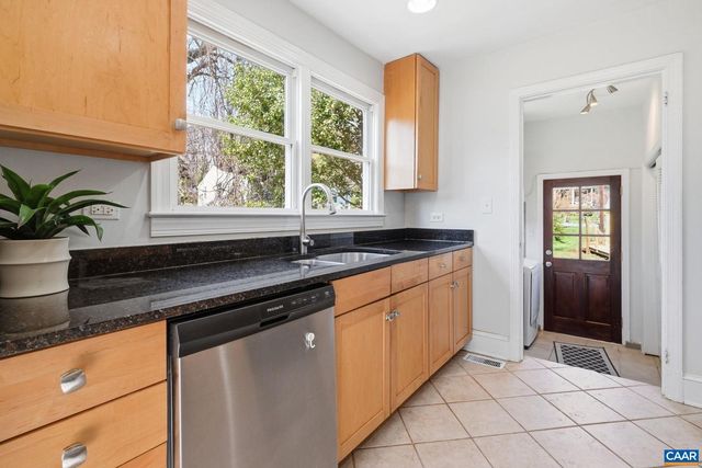 1641 CHERRY AVE, Charlottesville, VA 22903