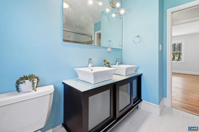 1641 CHERRY AVE, Charlottesville, VA 22903